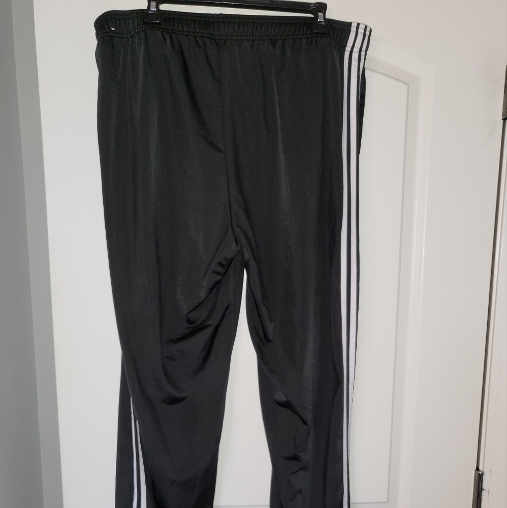 Size 2x Black white 3 stripe adidas jogging pants